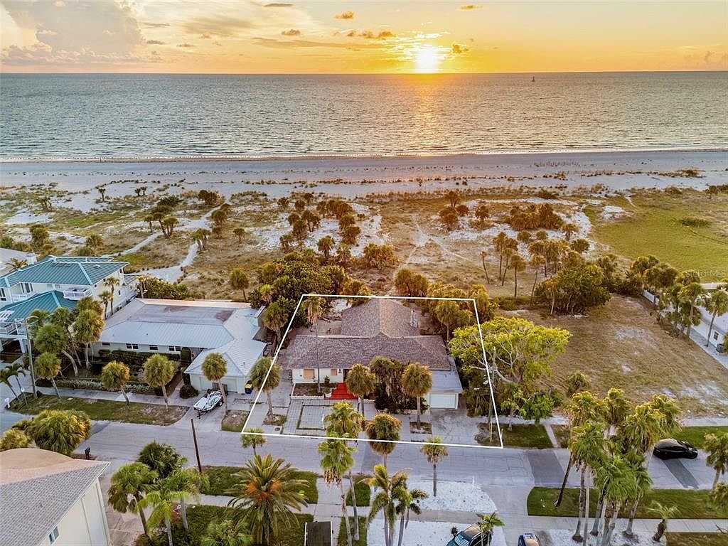 Beachfront home on a private-access lot