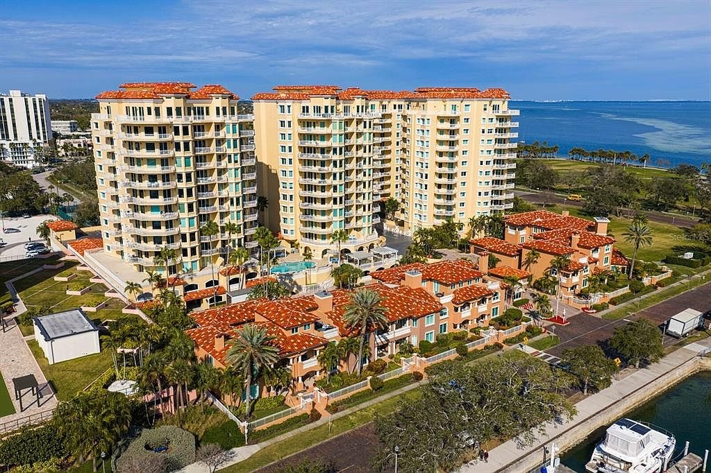 Designer penthouse with marina views