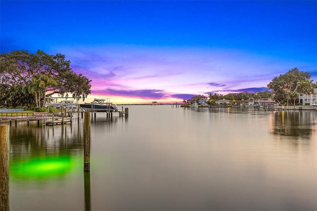 Modern waterfront home on deep water