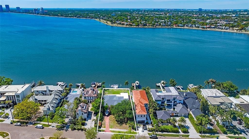 Four-bedroom island home