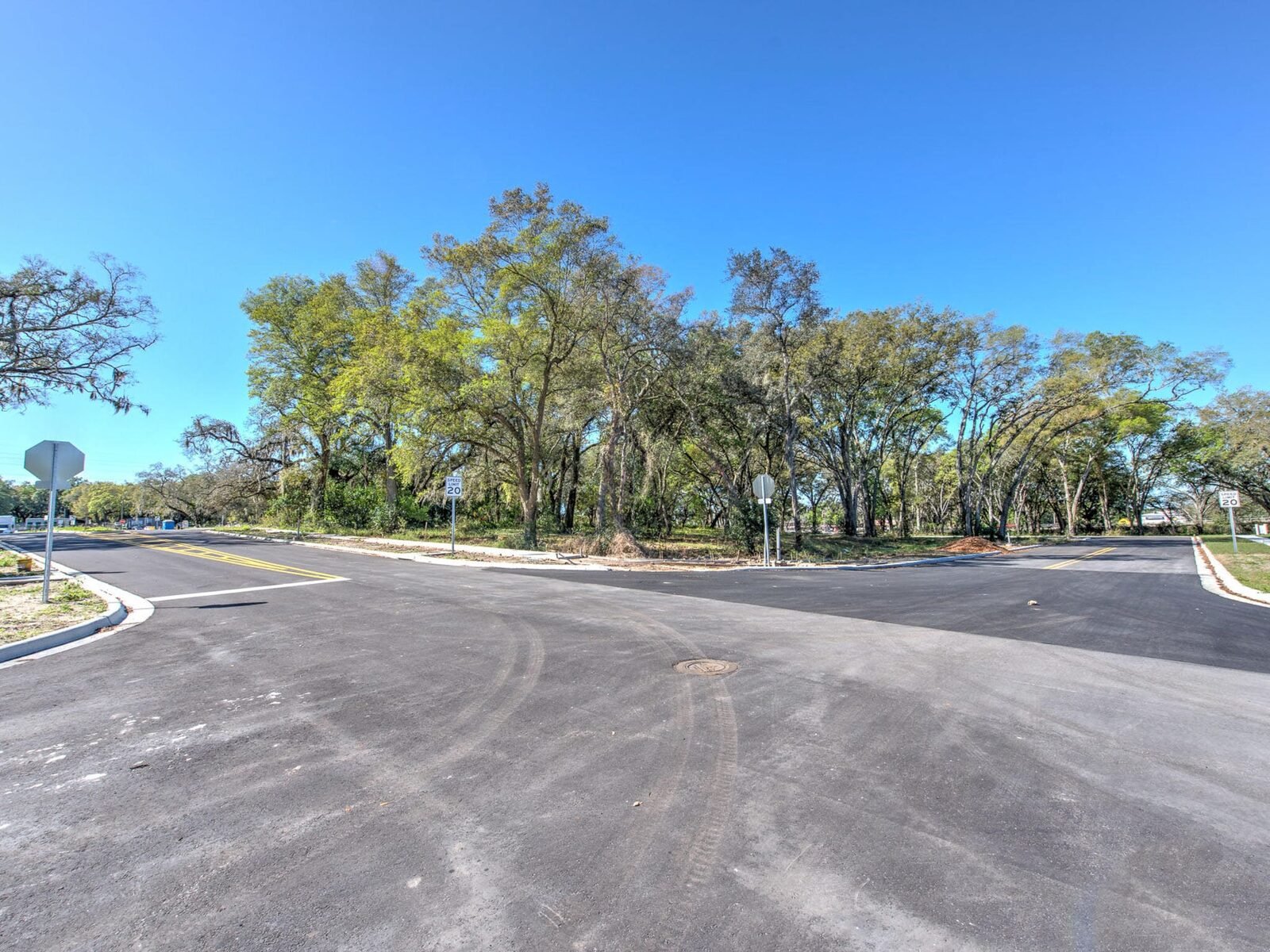 Commercial center approved for hotel, retail and office